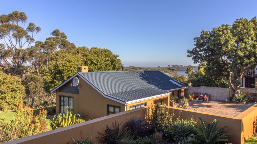 9 Bedroom Property for Sale in Onrus Western Cape